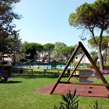Apartamento Bright Flat With Garden And Pool Bibione